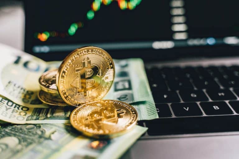 Why Businesses Choose XAIGATE Crypto Payment Gateway for Global Payments